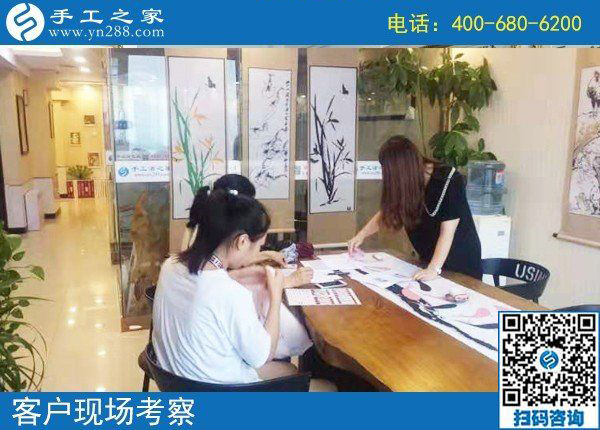 要掙錢，先練好“本事”，在家做勵(lì)志珠珠繡手工掙錢的陜西寶雞鮮女士這樣介紹經(jīng)驗(yàn)