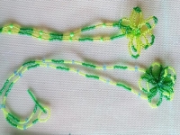 純手工串珠米珠繡產(chǎn)品展示，精美的首飾之項鏈